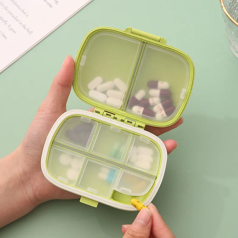 MiniGrip™ 8-Grid Portable Pill Organizer – Weekly Medicine & Vitamin Storage Case